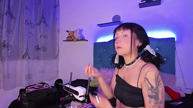 Gemma honey online show from 03-03-26, 01:07