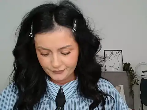 Snapshot of Jasmin0e chatting on 03-27-26, 10:05 Jasmin0e online show from 03-27-26, 10:05