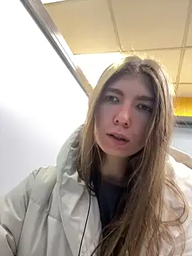 Bubble Chloe online show from 02-15-26, 03:22