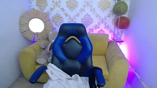 ALISS M  online show from 03-13-26, 08:58