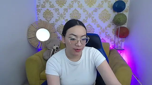 ALISS M  online show from 03-15-26, 02:13