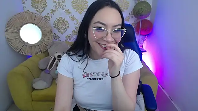 ALISS M  online show from 03-09-26, 08:12