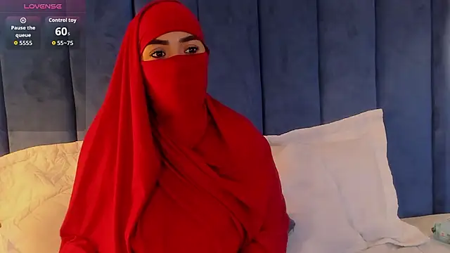 fatimarab   online show from 02-15-26, 03:29