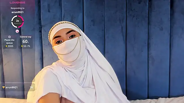 fatimarab   online show from 02-21-26, 03:41