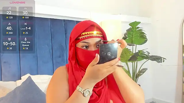 fatimarab   online show from 04-12-26, 03:43