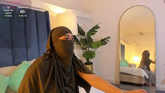 fatimarab   online show from 02-27-26, 03:07