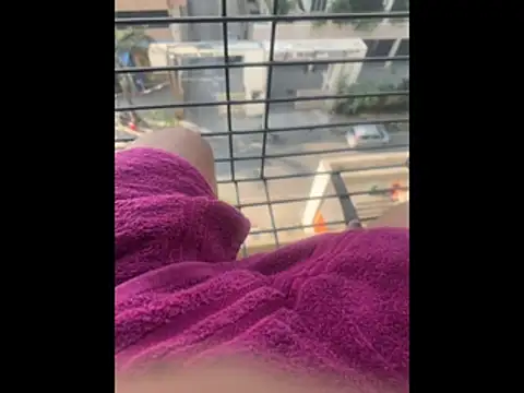 Snapshot of Rah0091 chatting on 03-11-26, 03:33 Rah0091 online show from 03-11-26, 03:33