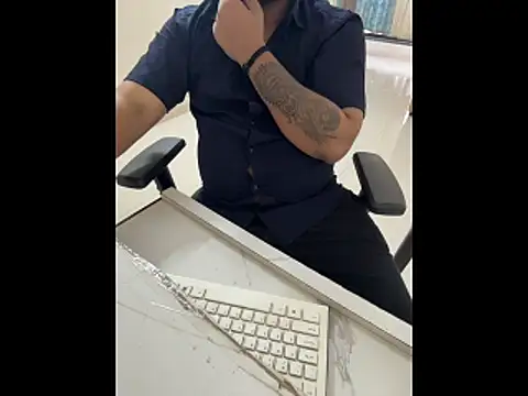 Snapshot of Rah0091 chatting on 03-13-26, 06:29 Rah0091 online show from 03-13-26, 06:29