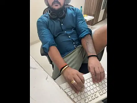 Snapshot of Rah0091 chatting on 03-20-26, 06:20 Rah0091 online show from 03-20-26, 06:20