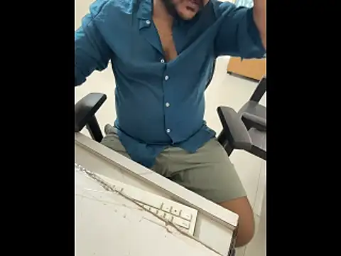 Snapshot of Rah0091 chatting on 03-20-26, 06:14 Rah0091 online show from 03-20-26, 06:14