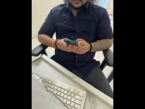 Snapshot of Rah0091 chatting on 03-07-26, 05:58 Rah0091 online show from 03-07-26, 05:58