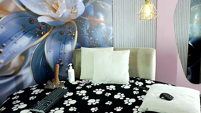 rouxinferno cr online show from 04-02-26, 03:24