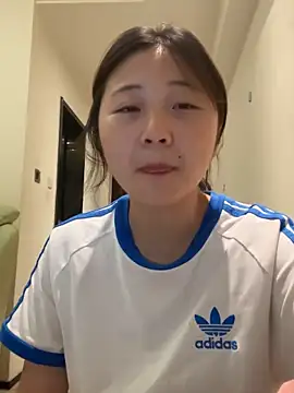 LXR77887 online show from 04-15-26, 03:34