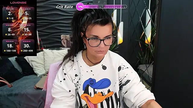 Snapshot of RikaCoutts chatting on 04-19-26, 08:55 RikaCoutts online show from 04-19-26, 08:55
