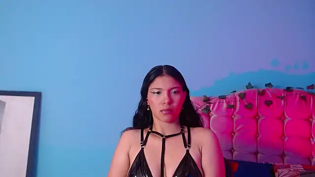 Snapshot of amber_miller18 chatting on 02-18-26, 04:21 amber miller18 online show from 02-18-26, 04:21