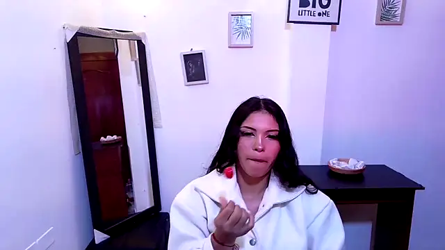 Snapshot of amber_miller18 chatting on 02-04-26, 05:57 amber miller18 online show from 02-04-26, 05:57