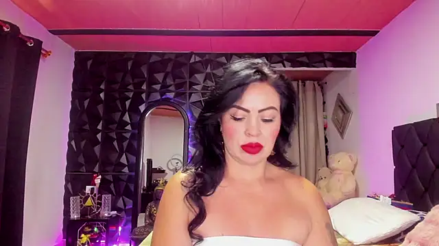 LINDA BLER online show from 03-19-26, 07:25