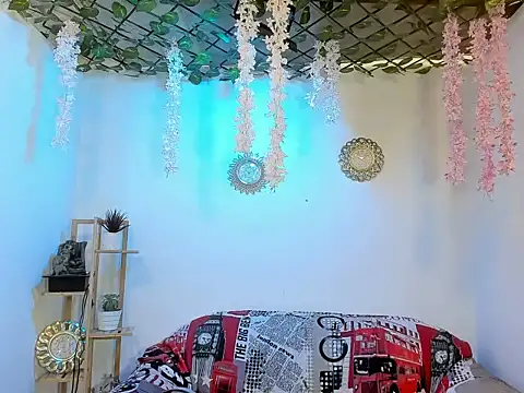 Yoel hot2004 online show from 02-10-26, 07:46