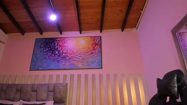 nina glow online show from 04-17-26, 11:35