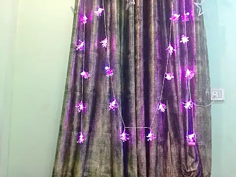 LIZNA 0 online show from 03-03-26, 06:48