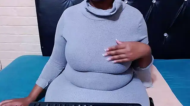 babyotria12 online show from 05-14-26, 06:05