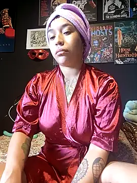 GingerLara online show from 02-19-26, 05:10