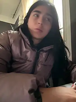 Sara Fernandez  online show from 02-11-26, 01:33