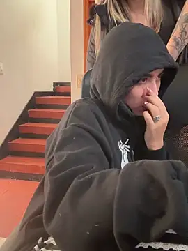 Sara Fernandez  online show from 02-05-26, 04:25