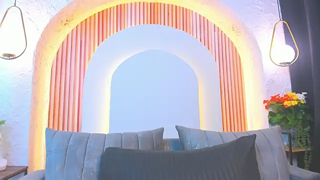 Snapshot of violet_scott_ chatting on 05-29-26, 10:43 violet scott online show from 05-29-26, 10:43