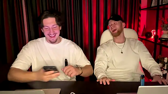 Snapshot of Adam_ice chatting on 03-02-26, 04:14 Adam ice online show from 03-02-26, 04:14