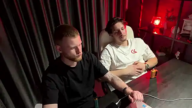 Snapshot of Adam_ice chatting on 02-23-26, 06:19 Adam ice online show from 02-23-26, 06:19