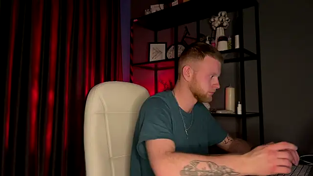 Snapshot of Adam_ice chatting on 03-01-26, 02:17 Adam ice online show from 03-01-26, 02:17