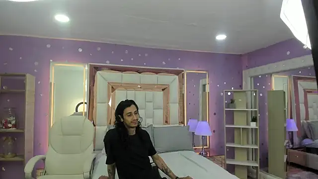 Goldentemptation  online show from 07-17-26, 07:22