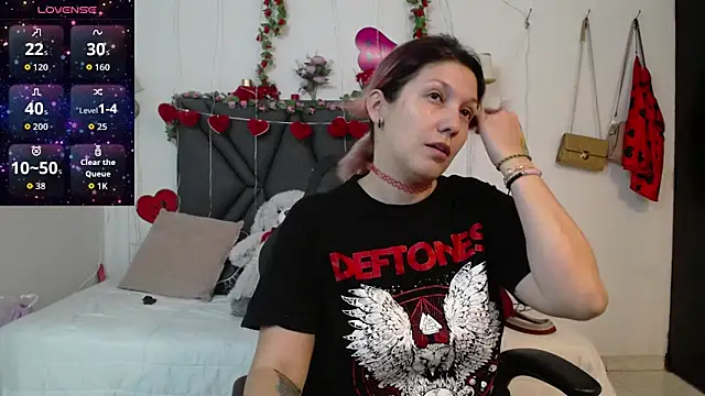 Sharma Amayra online show from 03-03-26, 07:43