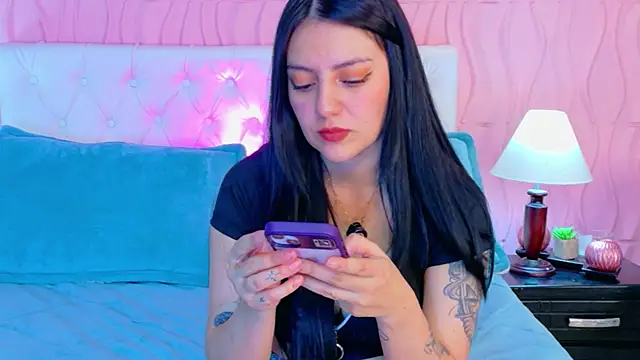 Mia Cherry   online show from 02-17-26, 06:49