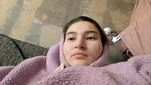 Snapshot of JessieLegend chatting on 02-06-26, 07:48 JessieLegend online show from 02-06-26, 07:48