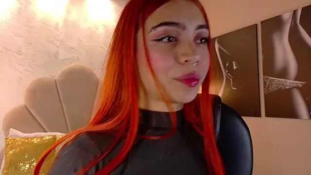 Snapshot of Polygonniaa chatting on 02-21-26, 01:40 Polygonniaa online show from 02-21-26, 01:40