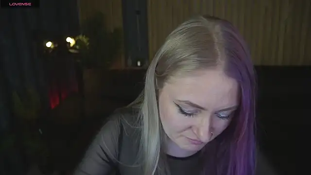 DramaQuenns online show from 02-27-26, 06:57