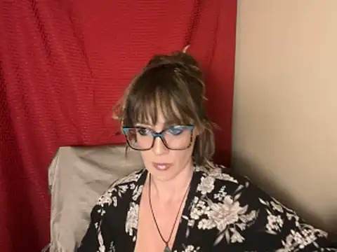 Snapshot of BrookiesLife chatting on 06-03-26, 02:45 BrookiesLife online show from 06-03-26, 02:45