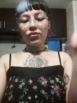 missfungi8 online show from 02-13-26, 11:16