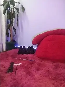 missfungi8 online show from 02-24-26, 01:06