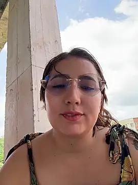 Arya    online show from 04-15-26, 06:34