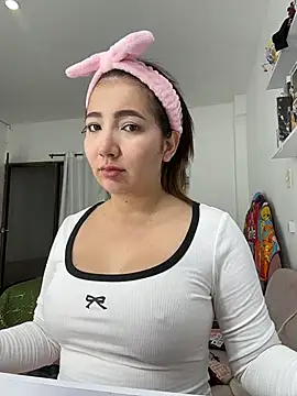 Arya    online show from 03-03-26, 09:05