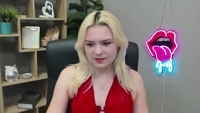 SweetLilyxo online show from 03-08-26, 07:33