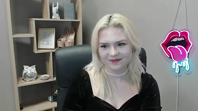 SweetLilyxo online show from 02-24-26, 03:02