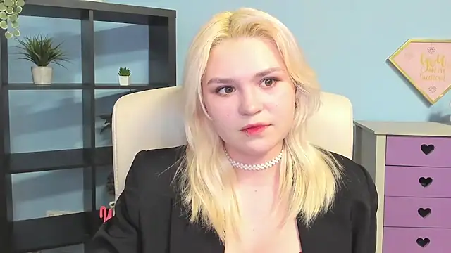 SweetLilyxo online show from 02-14-26, 02:50