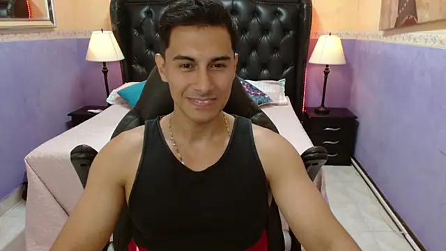 Mike Conors online show from 02-11-26, 01:49