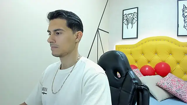 Mike Conors online show from 02-20-26, 01:57