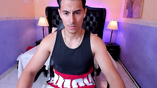 Mike Conors online show from 02-25-26, 01:39