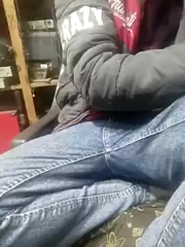 Aww21 online show from 04-04-26, 08:59